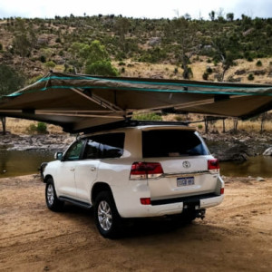 AL Landcruiser 200 Awning 2